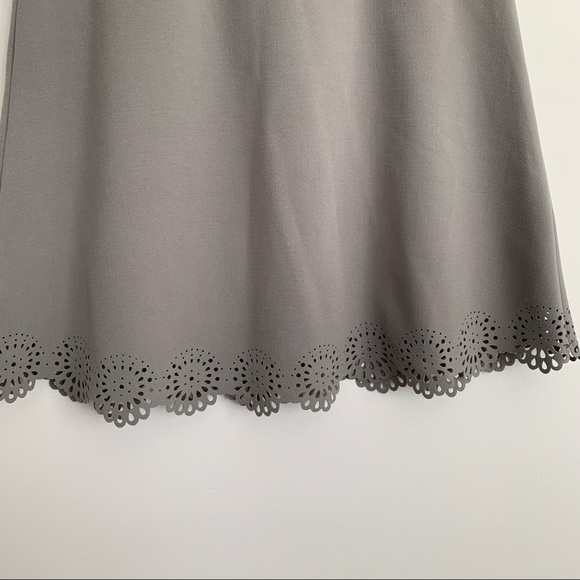 EUC De Collection Gray Cutout Scallop Hem Skirt Size S - Picture 5 of 11